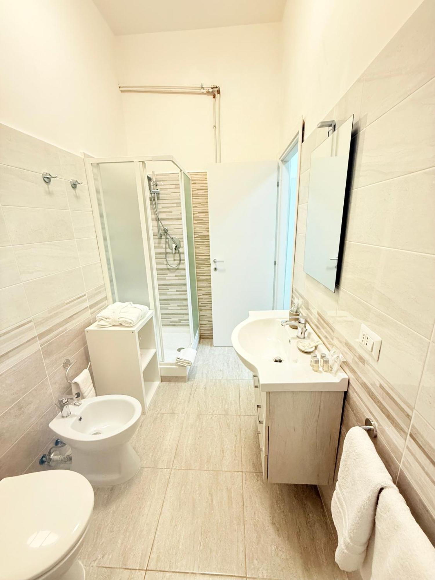 로마 The House Of Brindisi B&B 외부 사진